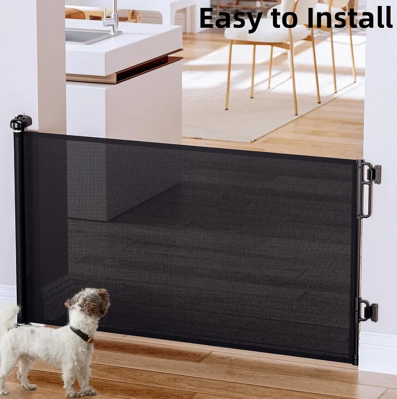 Cumbor Wide Retractable Dog Gate